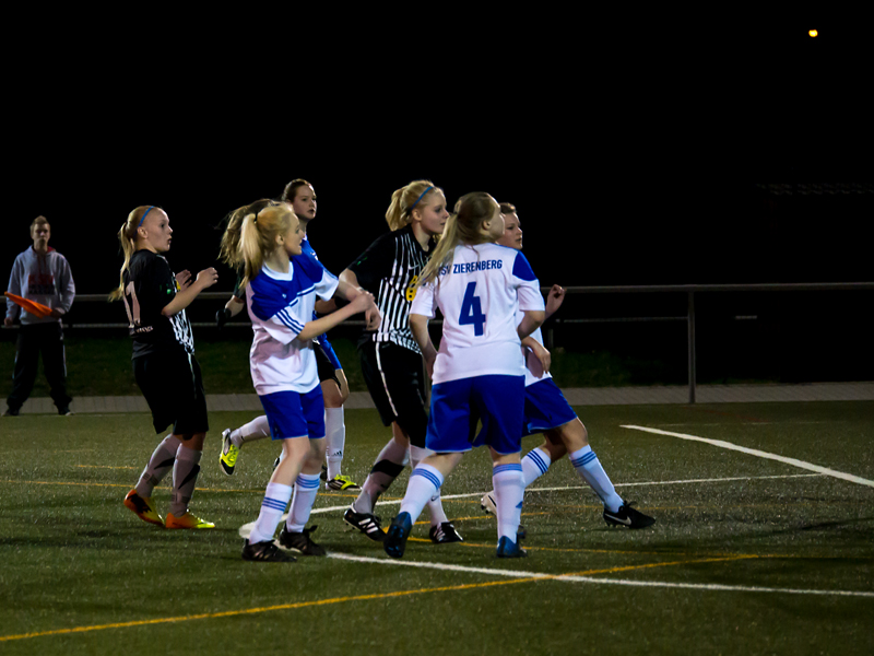 14. Februar 2014 - B-Juniorinnen - KSV Hessen Kassel - TSV Zierenberg (13:0)