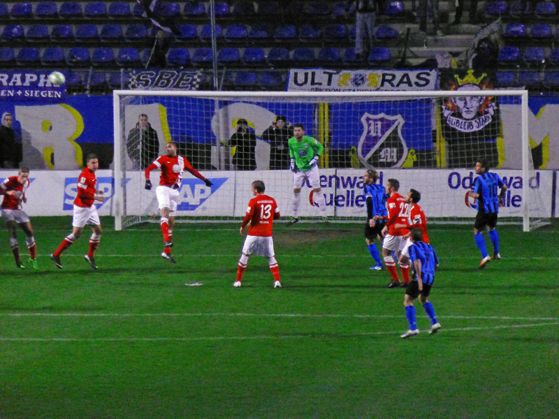 SV Waldhof Mannheim - KSV Hessen Kassel (3:0)